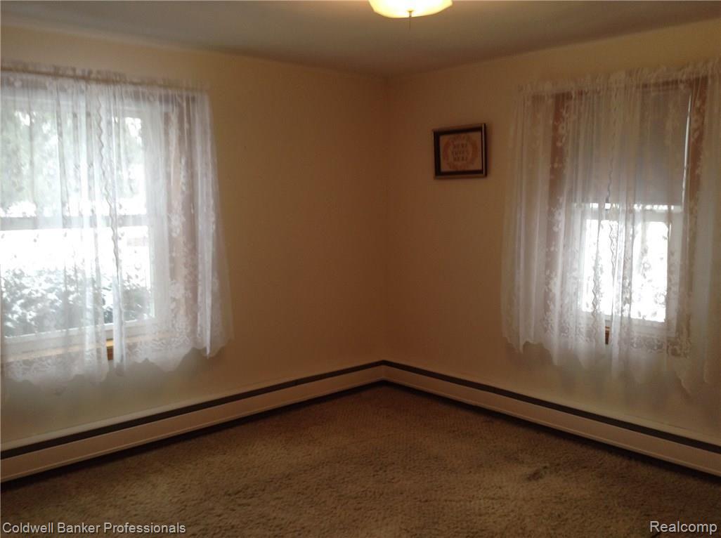 1047 Turrill Road Lapeer, MI 48446 - Photo 22 of 58 Master Bedroom
