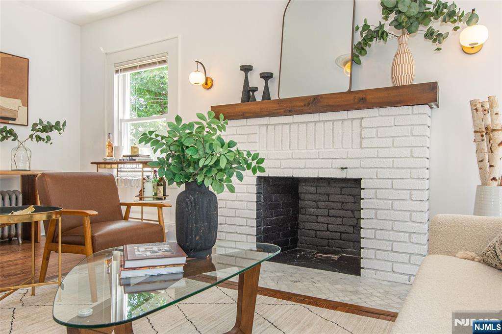 35 Howe Avenue Montclair, NJ 07042 - Photo 10 of 49