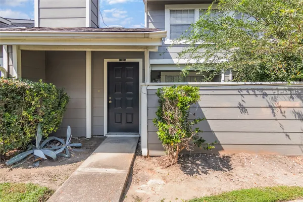 $99,700 | 12225 Sandpiper Drive, Unit 122, Houston, TX 77035