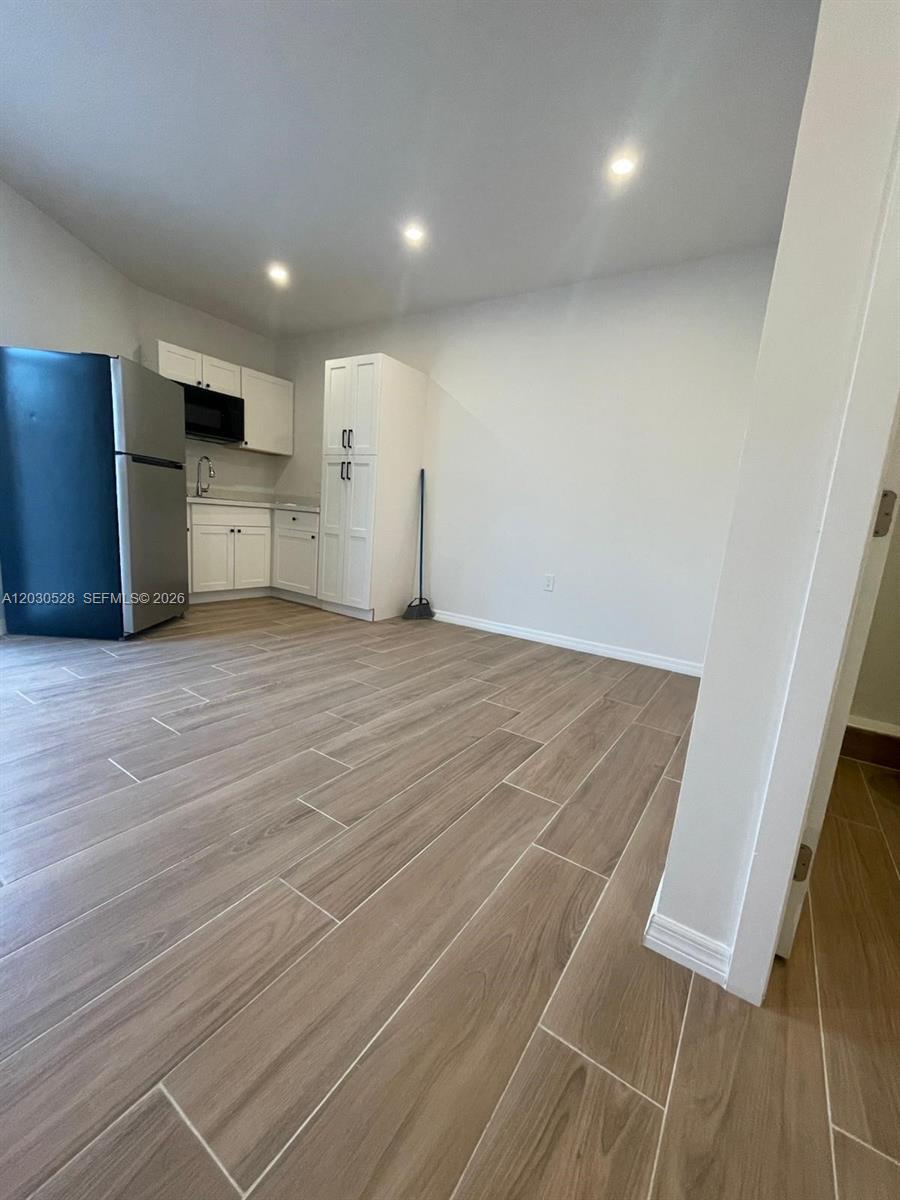 6801 Southwest 22nd Street Miami, FL 33155 - Photo 1 of 17