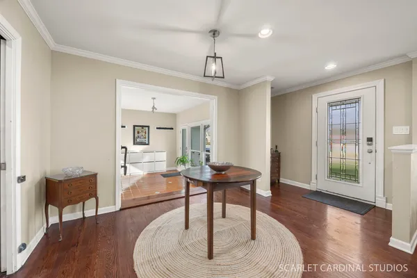 $895,000 | 774 Kenilworth Avenue, Glen Ellyn, IL 60137