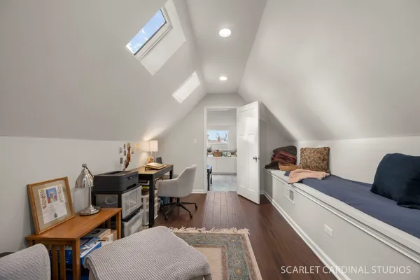 $895,000 | 774 Kenilworth Avenue, Glen Ellyn, IL 60137
