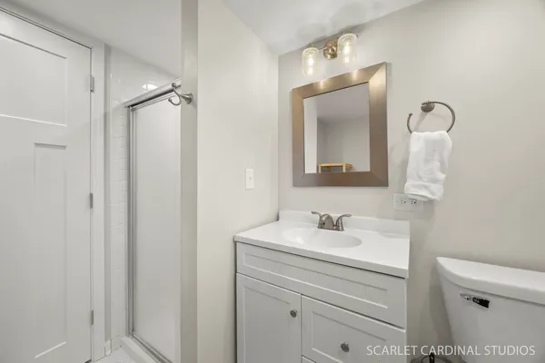 $895,000 | 774 Kenilworth Avenue, Glen Ellyn, IL 60137