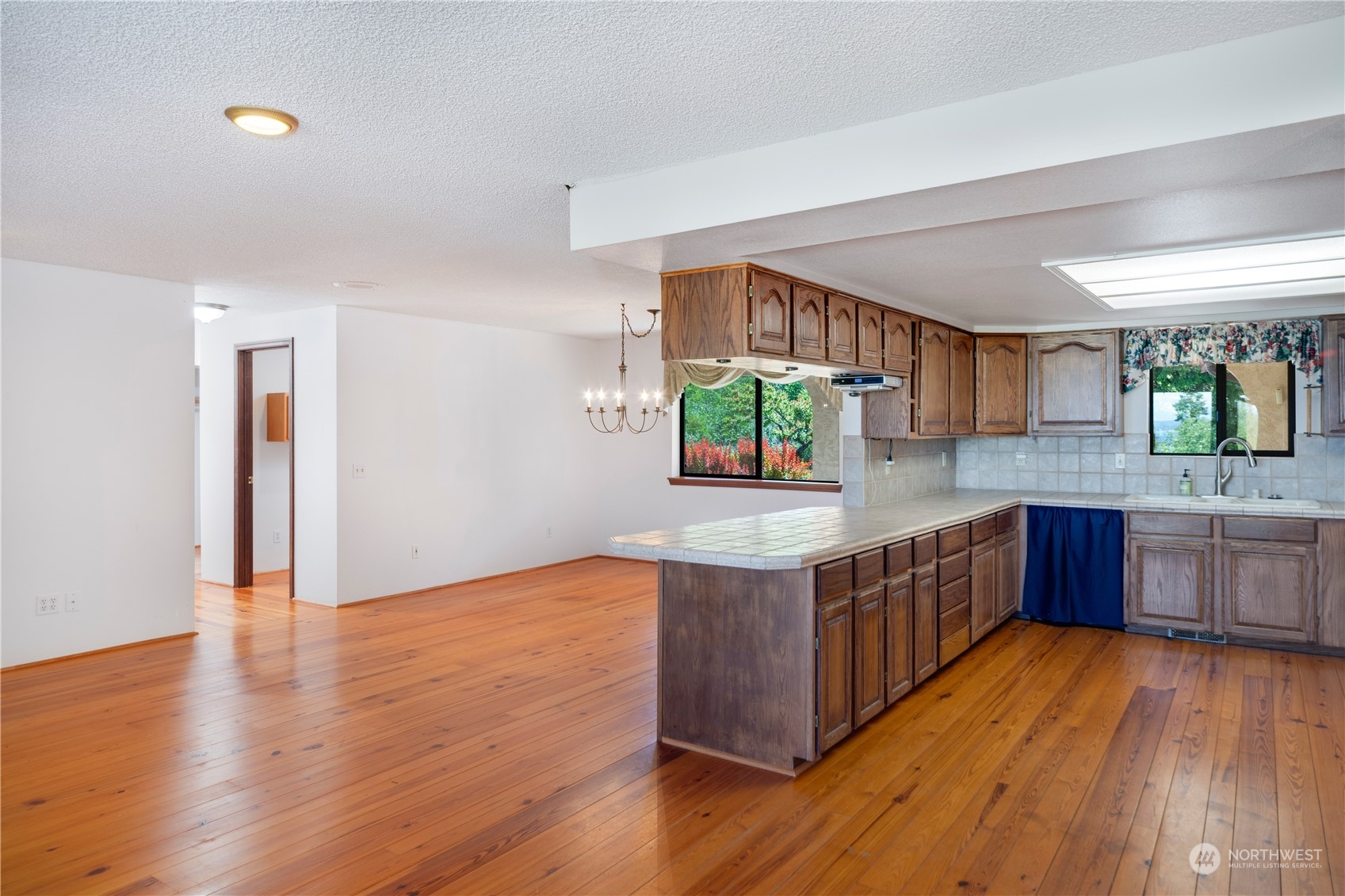 4370 Oak Bay Road Port Ludlow, WA 98365 - Photo 16 of 35 Gallery Image 16