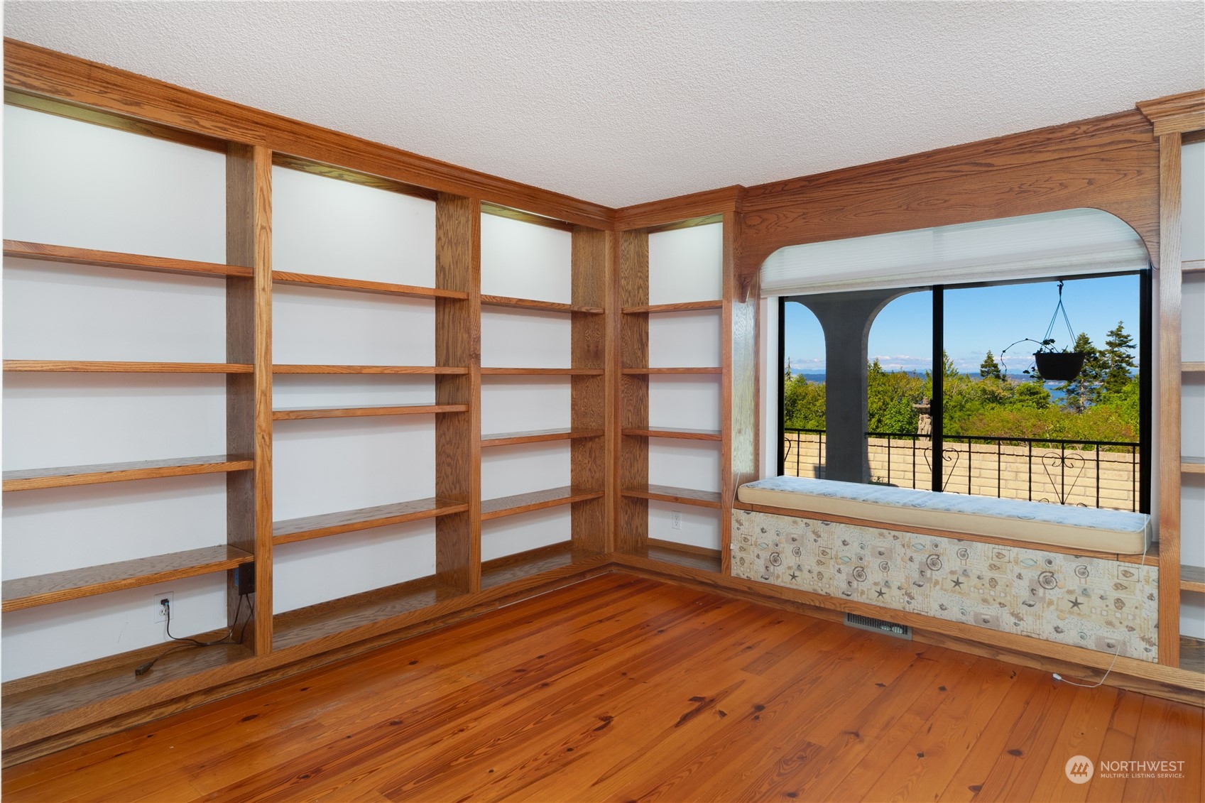 4370 Oak Bay Road Port Ludlow, WA 98365 - Photo 18 of 35 Gallery Image 18