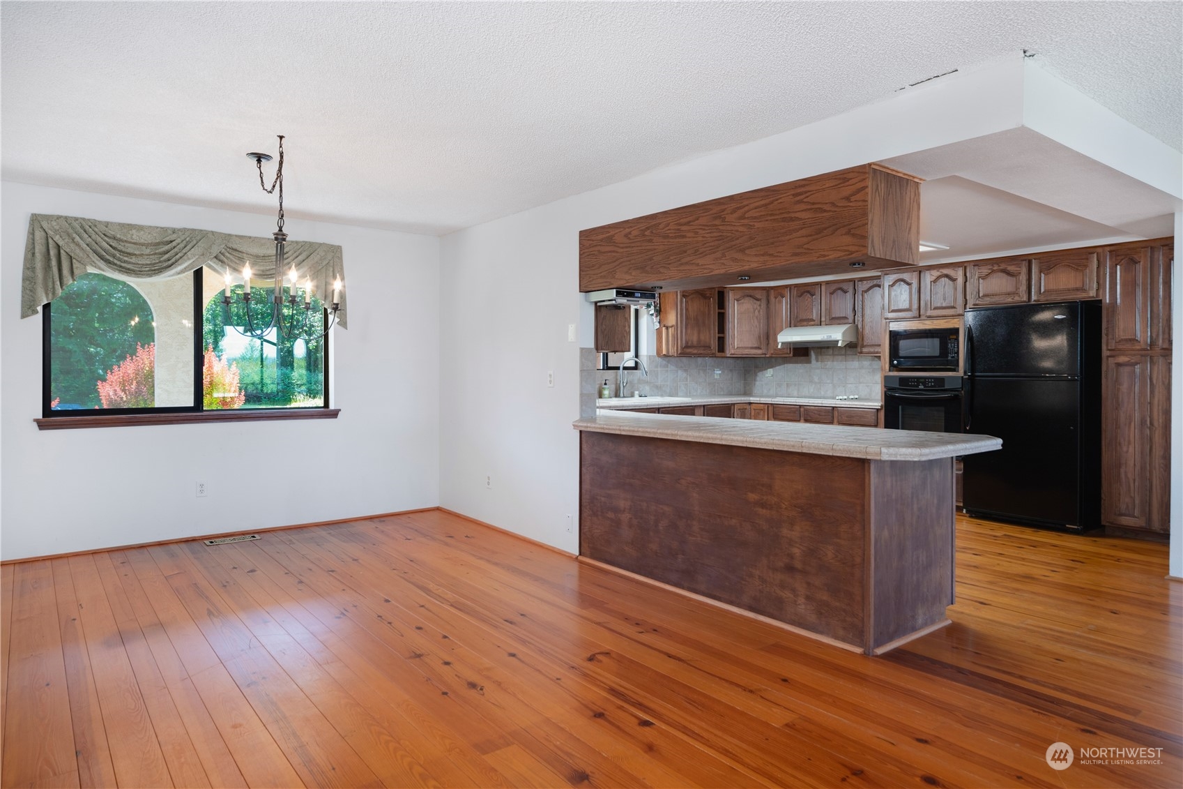 4370 Oak Bay Road Port Ludlow, WA 98365 - Photo 10 of 35 Gallery Image 10