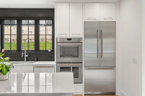 $2,495,000 | 40 Richmondville Avenue, Westport, CT 06880