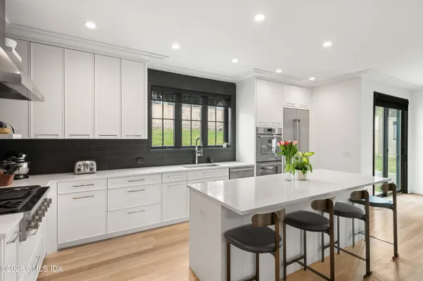 $2,495,000 | 40 Richmondville Avenue, Westport, CT 06880