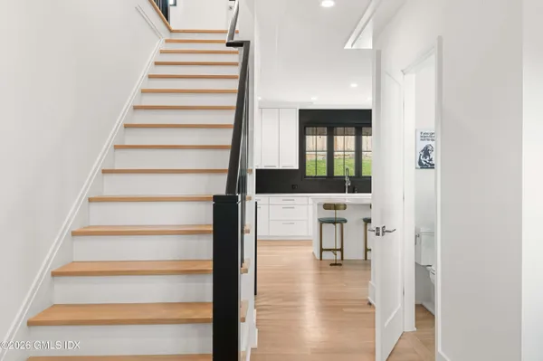 $2,495,000 | 40 Richmondville Avenue, Westport, CT 06880