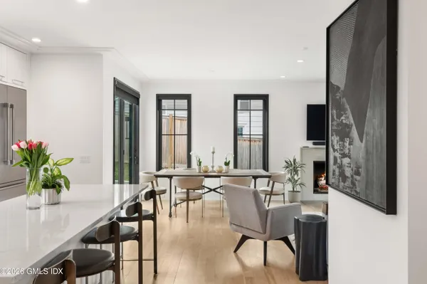 $2,495,000 | 40 Richmondville Avenue, Westport, CT 06880