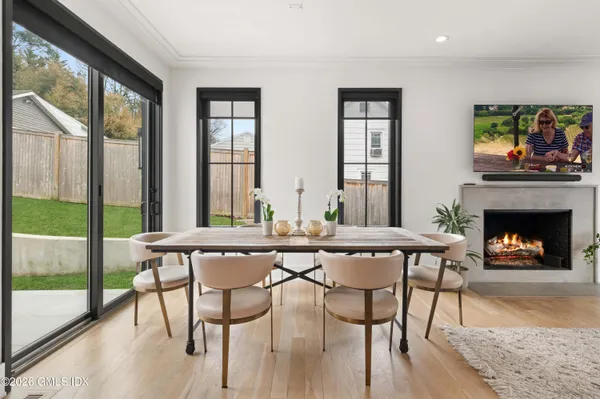 $2,495,000 | 40 Richmondville Avenue, Westport, CT 06880