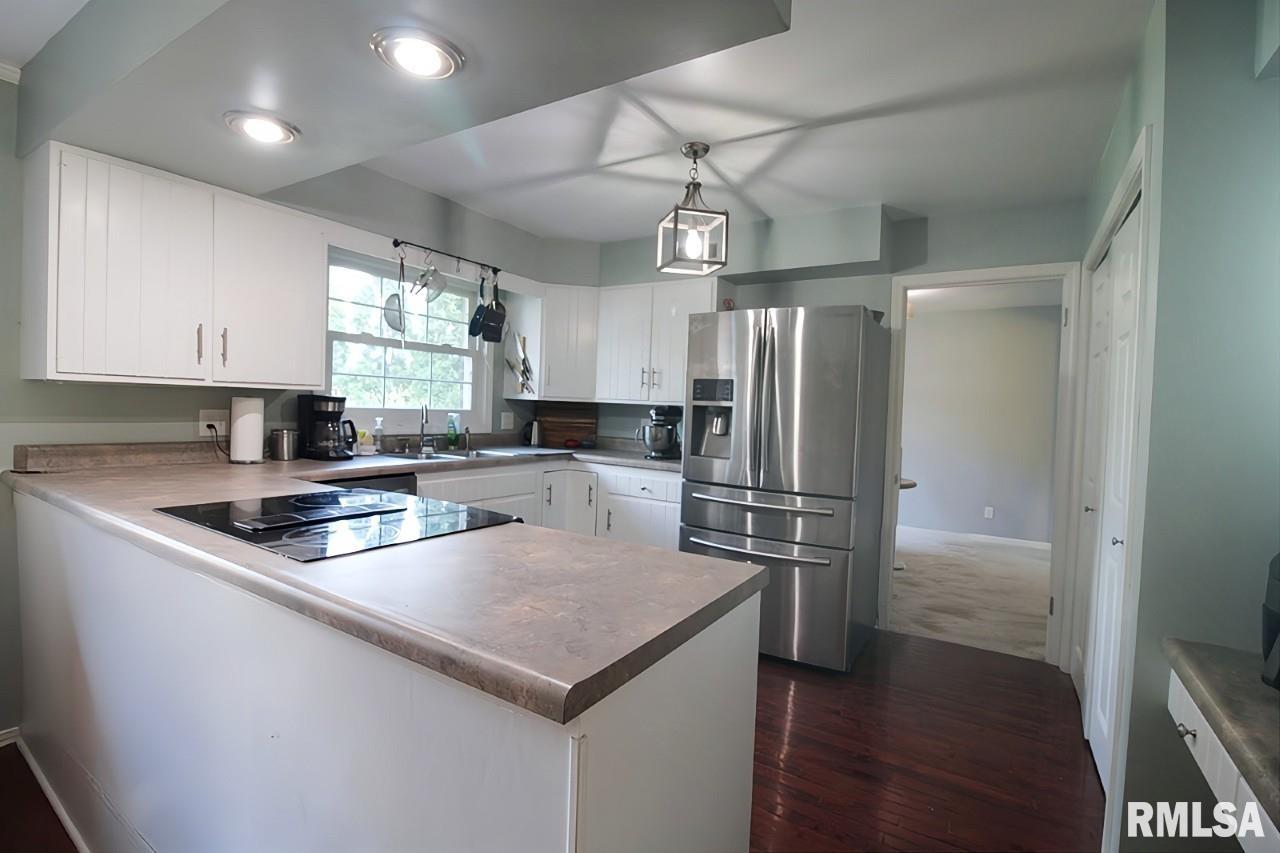 1222 Fundy Road Quincy, IL 62301 - Photo 11 of 39 Gallery Image 11