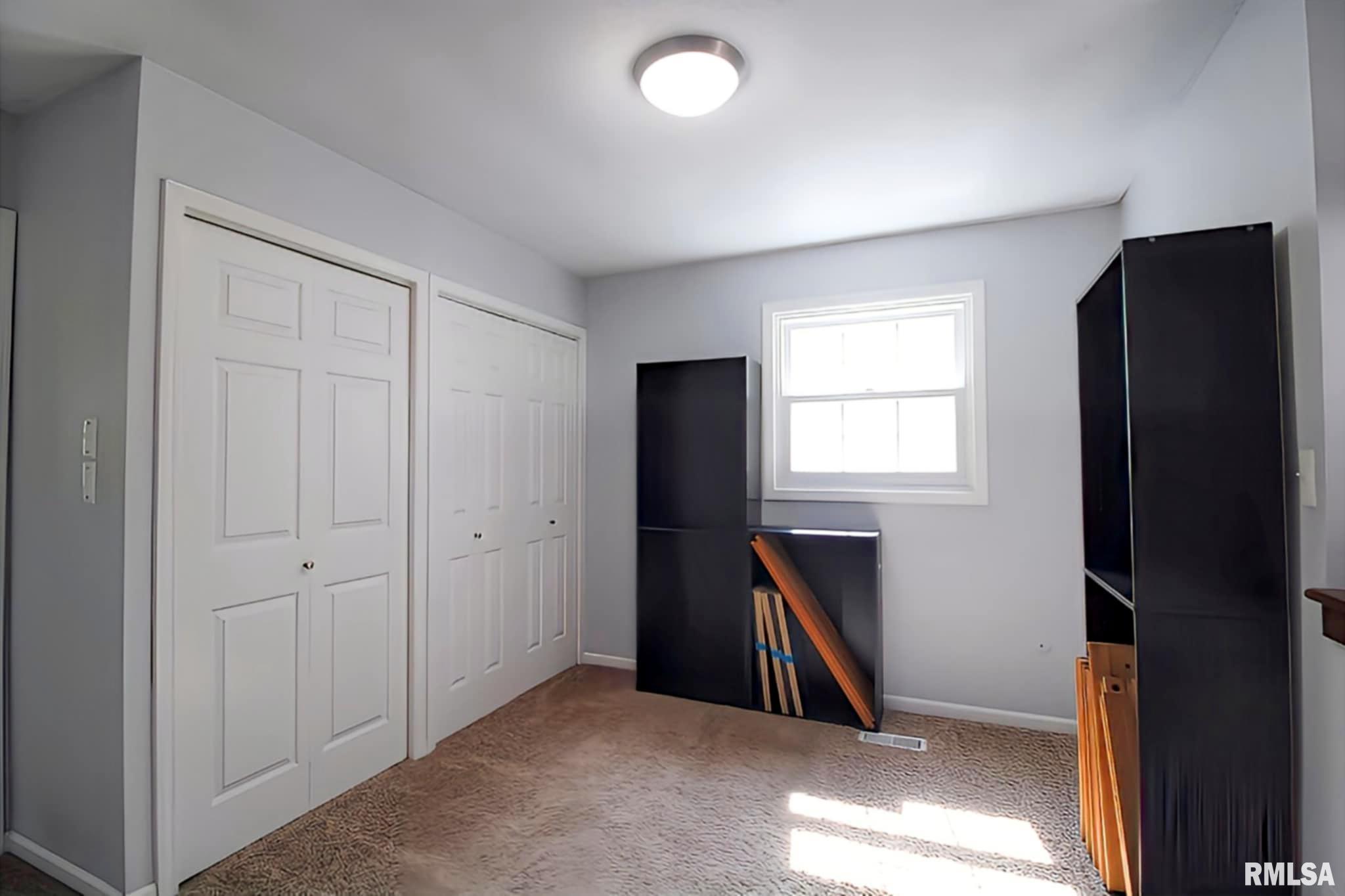 1222 Fundy Road Quincy, IL 62301 - Photo 16 of 39 Gallery Image 16