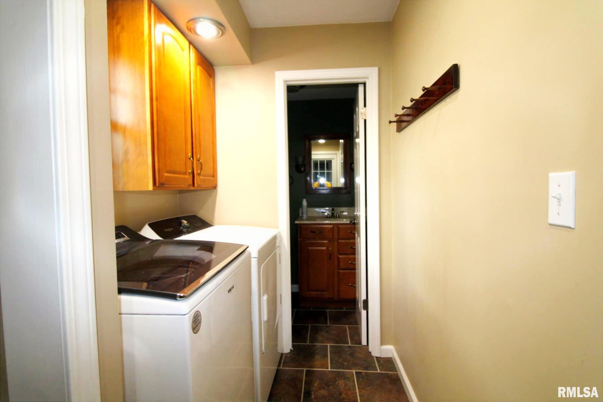 1222 Fundy Road Quincy, IL 62301 - Photo 25 of 39 Gallery Image 25