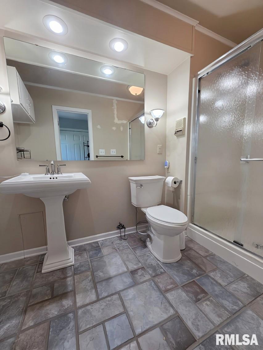 1222 Fundy Road Quincy, IL 62301 - Photo 28 of 39 Gallery Image 28