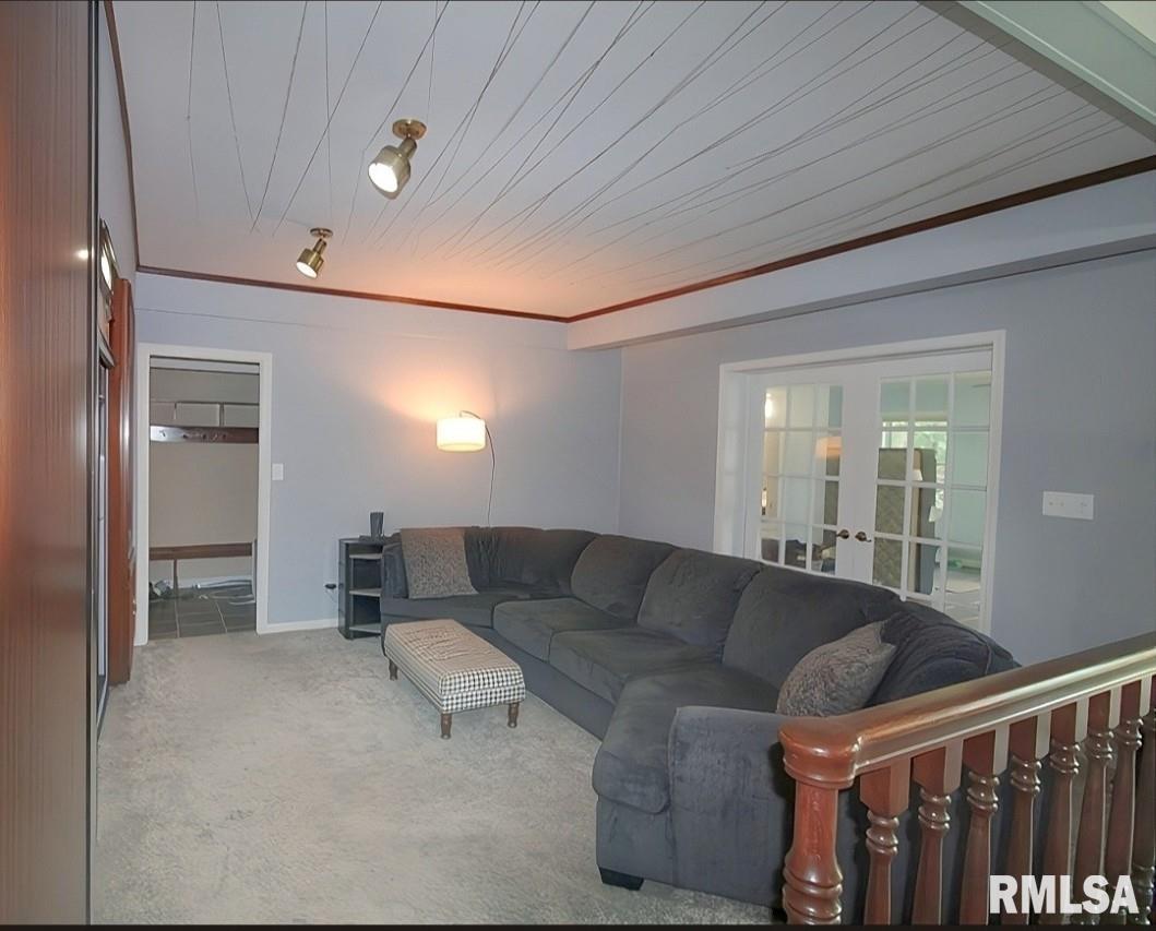 1222 Fundy Road Quincy, IL 62301 - Photo 9 of 39 Gallery Image 9