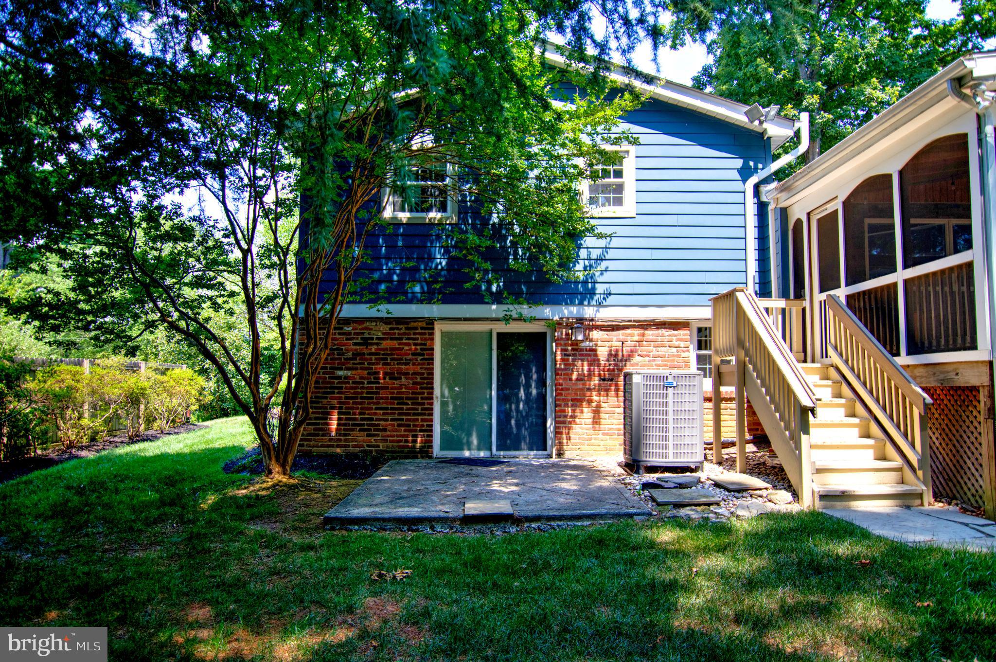 9913 Colony Road Fairfax, VA 22030 - Photo 12 of 33 Gallery Image 12