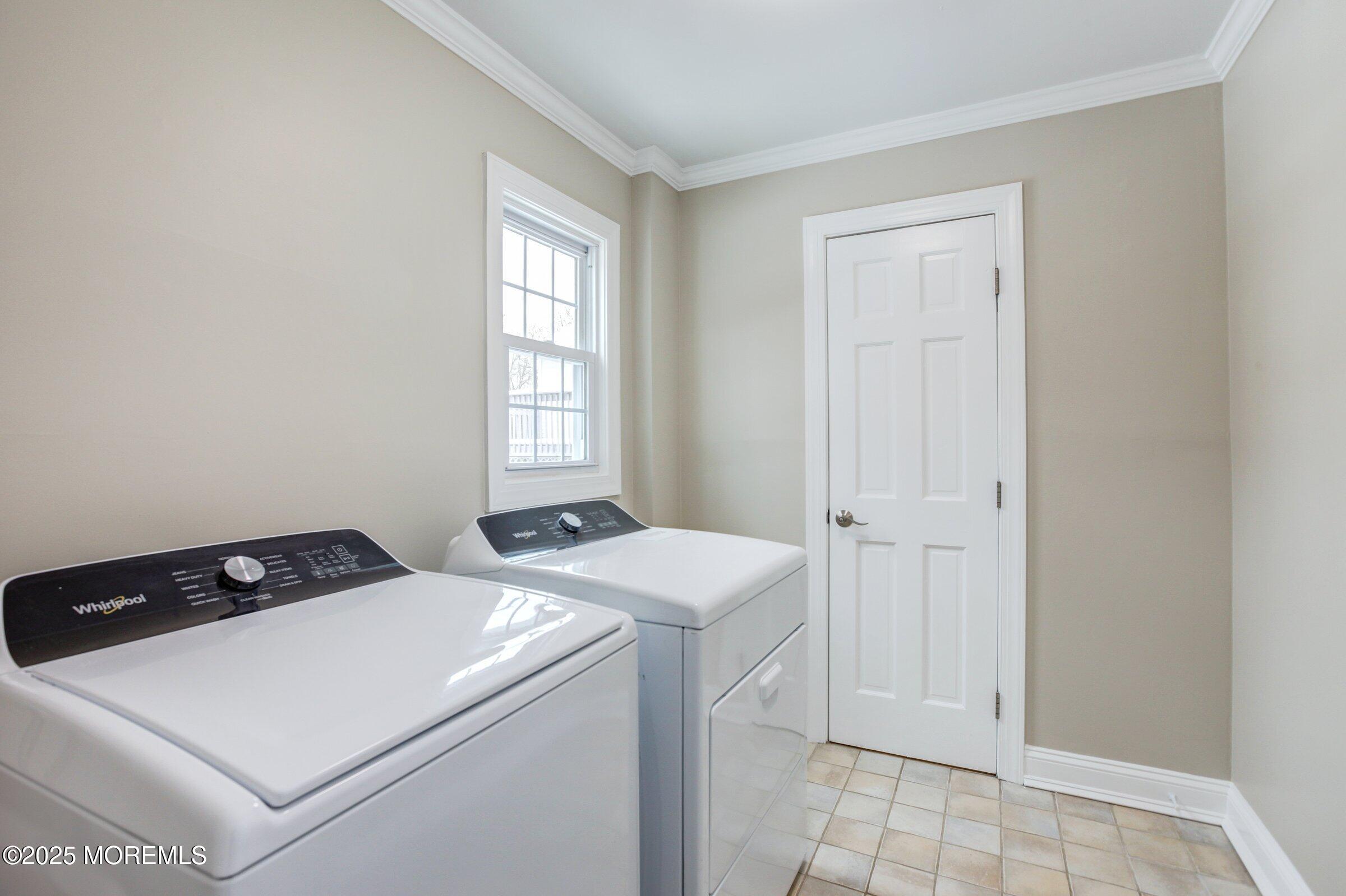 119 E Road Belford, NJ 07718 - Photo 11 of 21 a utility room with dryer and washer
