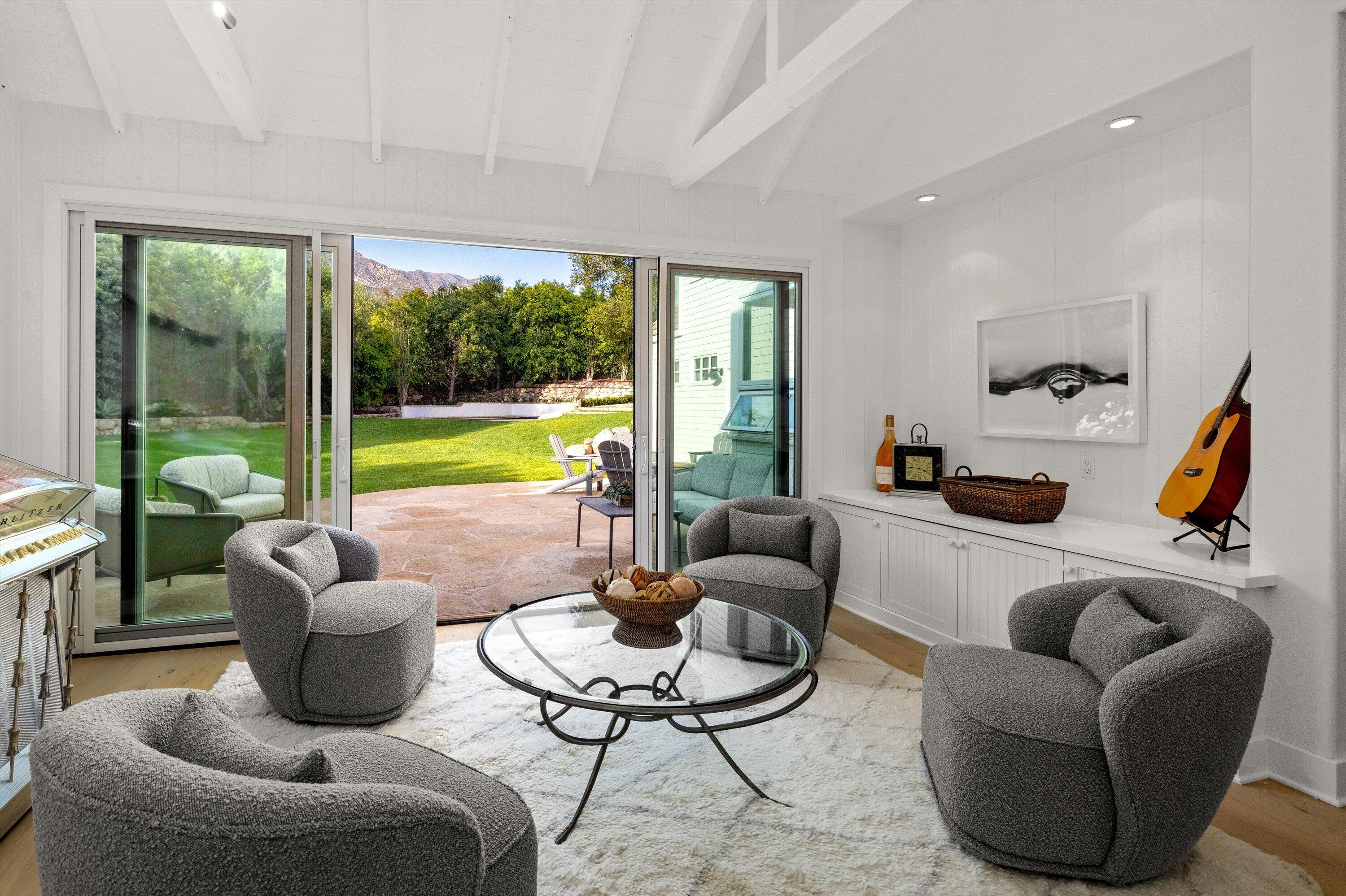 2297 Feather Hill Road Montecito, CA 93108 - Photo 20 of 24 28_22-7L5A1045-2