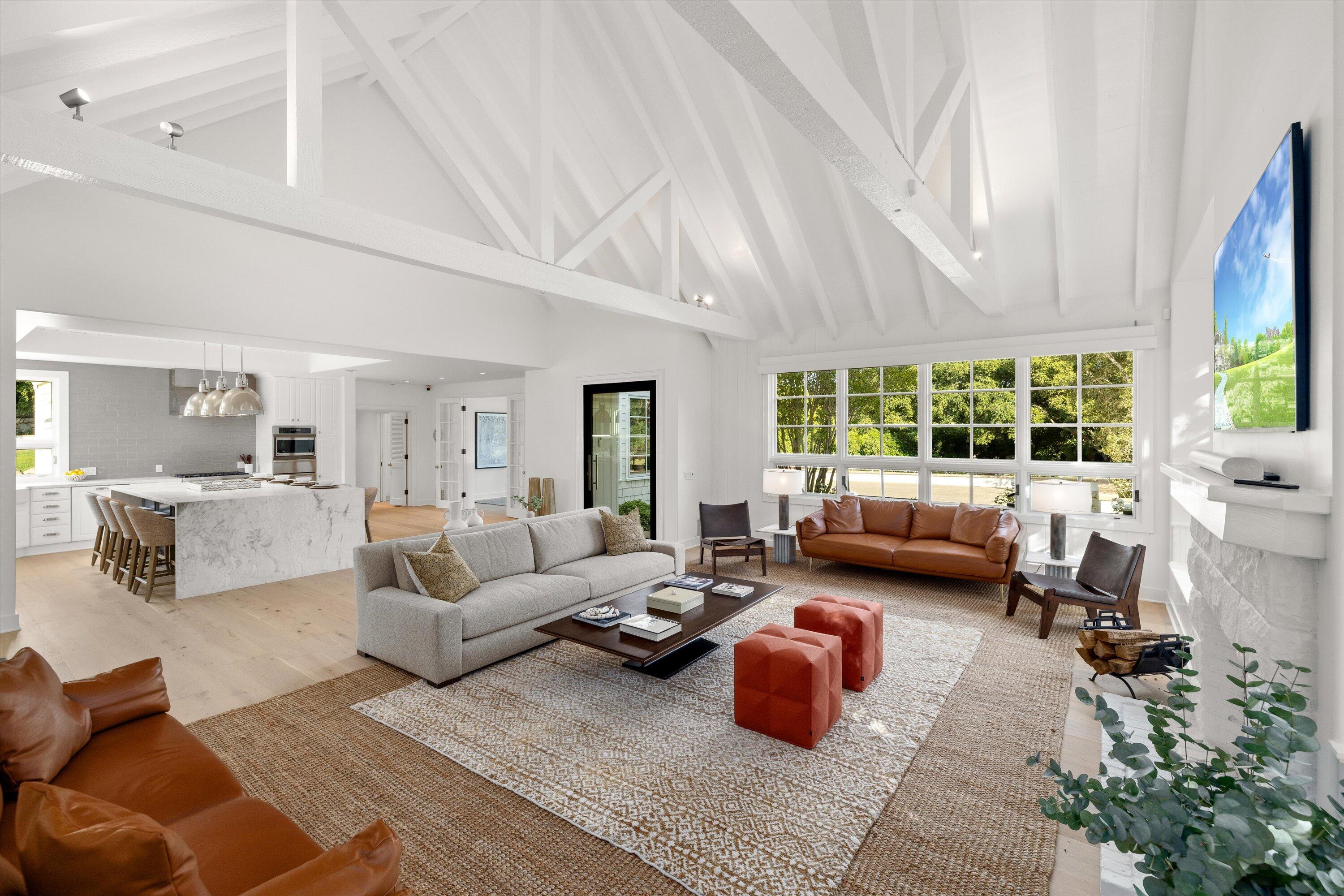 2297 Feather Hill Road Montecito, CA 93108 - Photo 6 of 24 06-3L5A0952