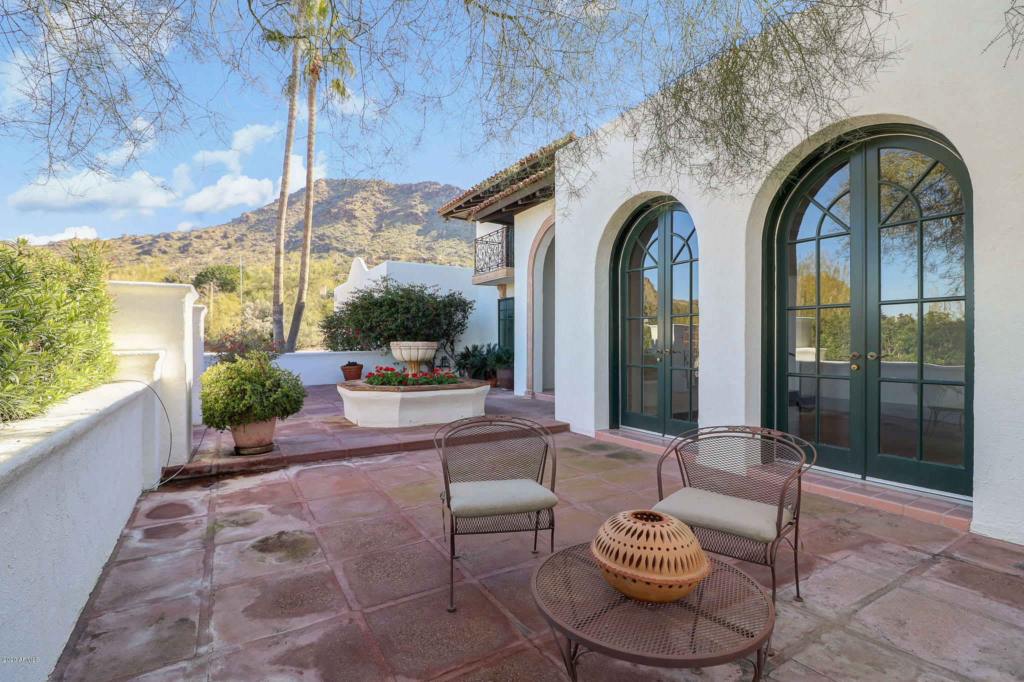 5317 East Roadrunner Road Paradise Valley, AZ 85253 - Photo 3 of 22 A (6)