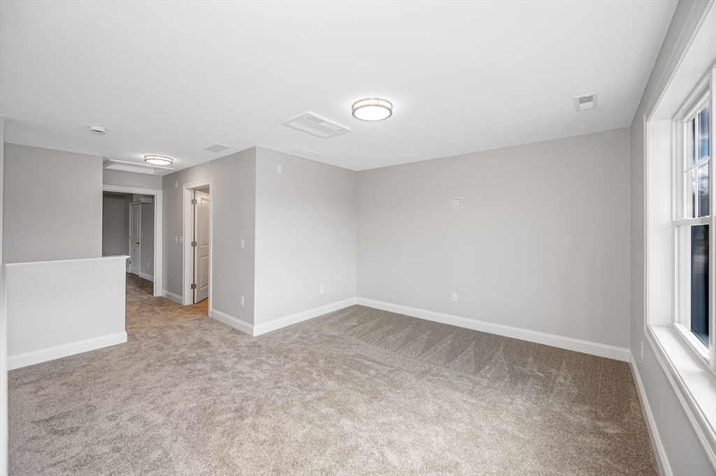 15 Lewis Farm Road, Unit 15 Dracut, MA 01826 - Photo 29 of 42