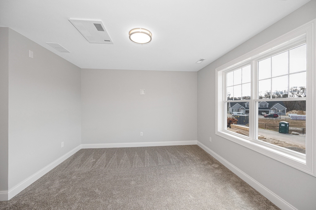 15 Lewis Farm Road, Unit 15 Dracut, MA 01826 - Photo 30 of 42