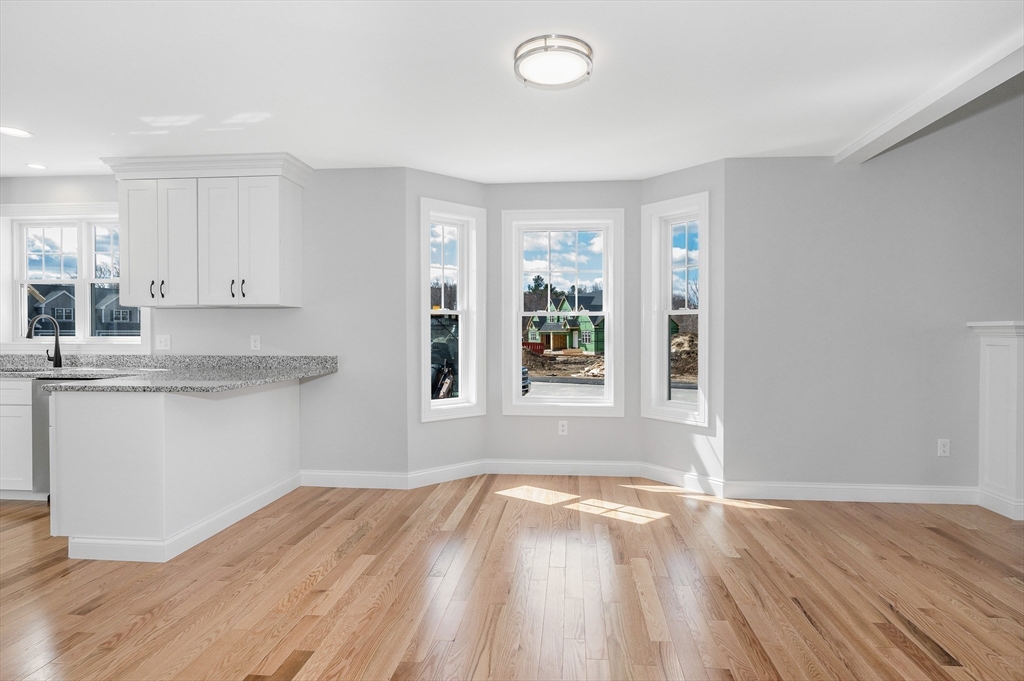 15 Lewis Farm Road, Unit 15 Dracut, MA 01826 - Photo 10 of 42