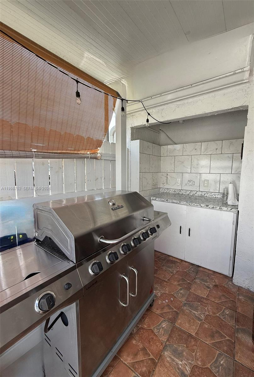 6217 Southwest 128th Place Miami, FL 33183 - Photo 38 of 47