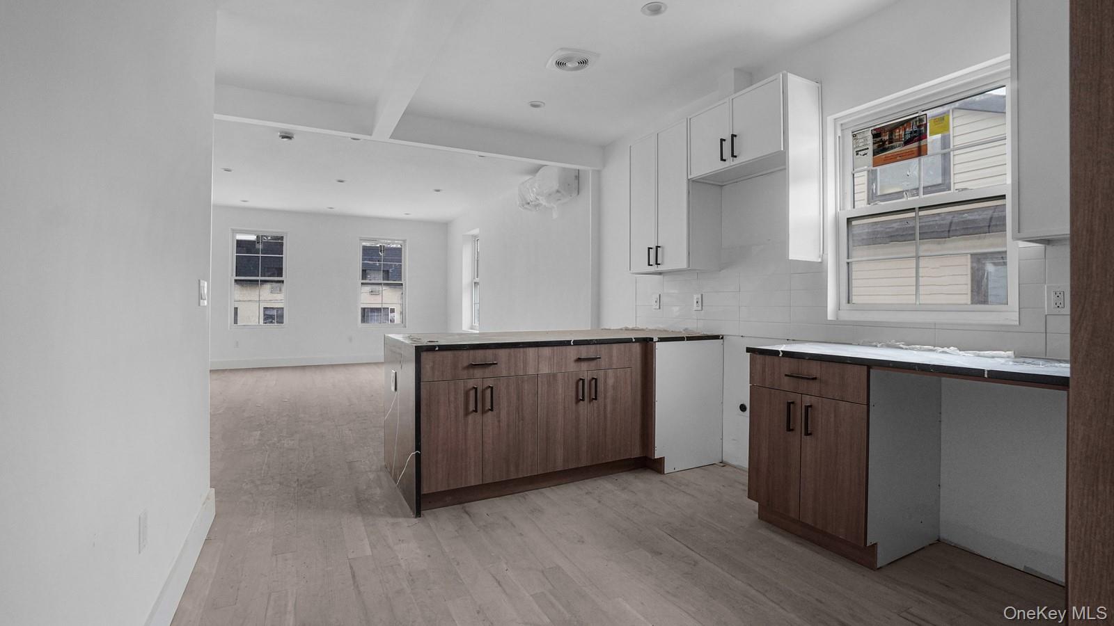 340 East 234th Street Bronx, NY 10470 - Photo 15 of 40