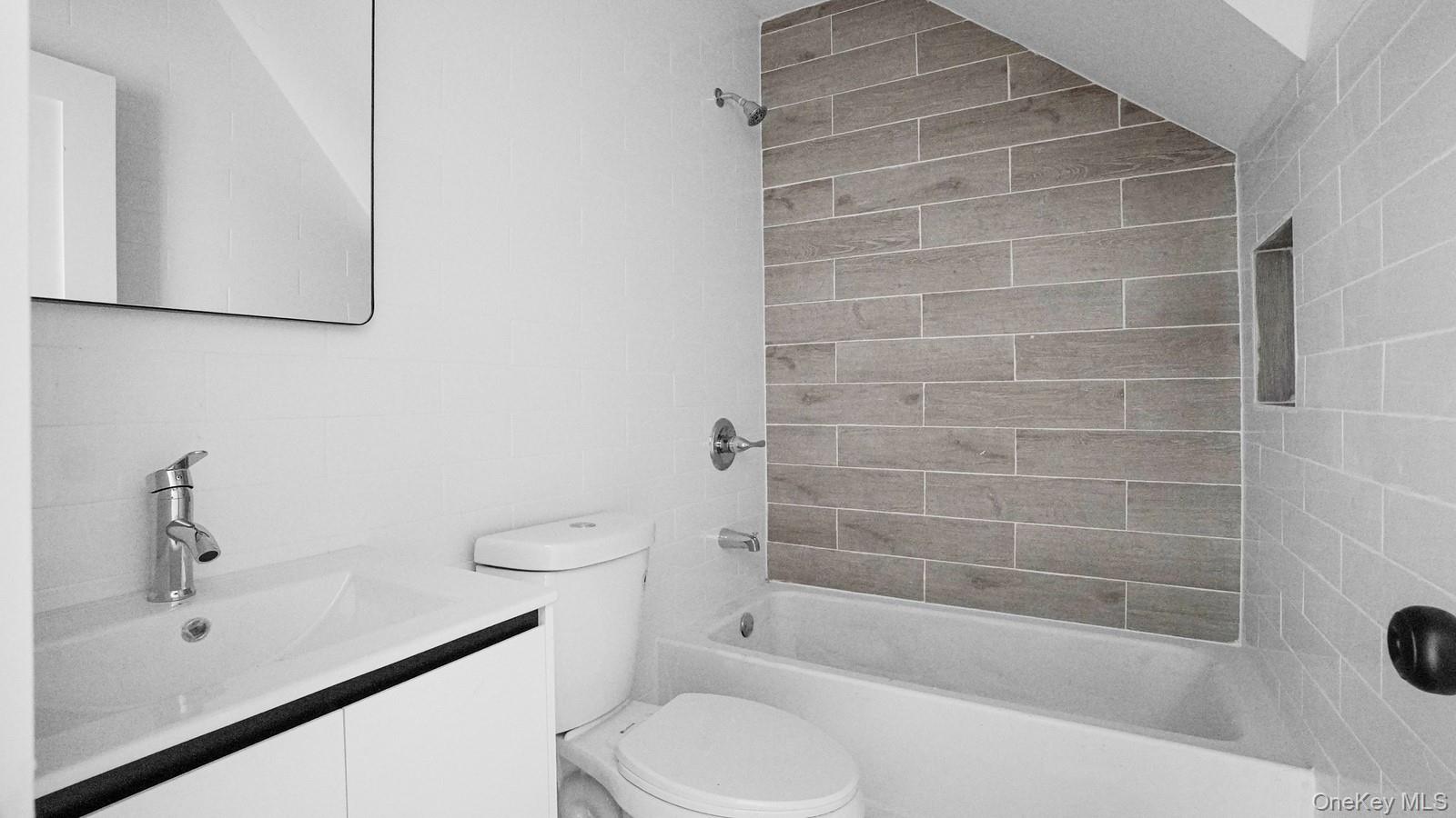 340 East 234th Street Bronx, NY 10470 - Photo 26 of 40