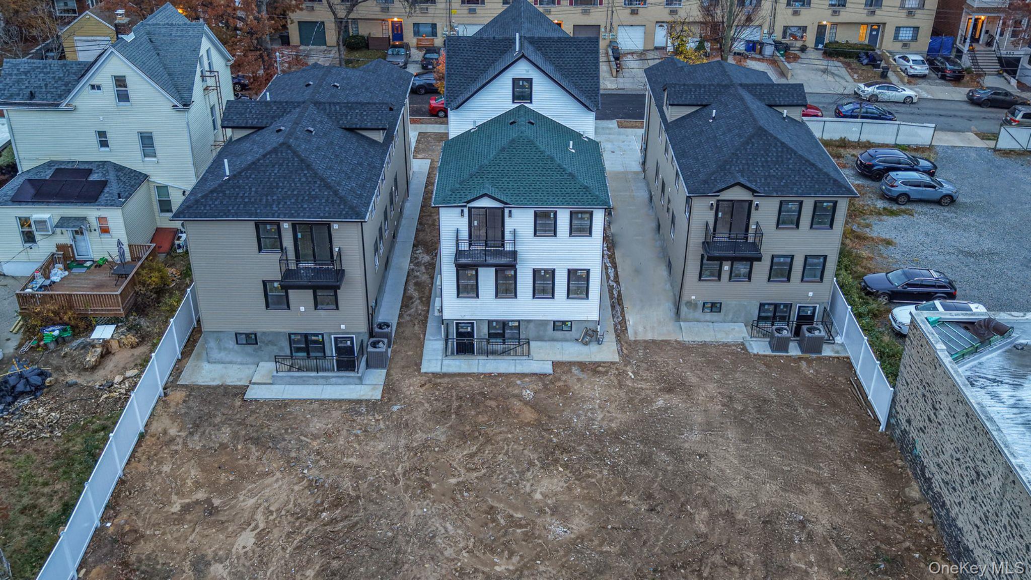 340 East 234th Street Bronx, NY 10470 - Photo 35 of 40 Aerial view of residential area