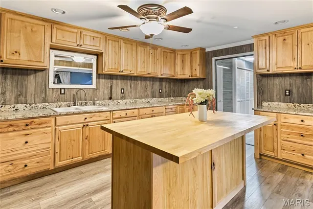 $142,000 | 208 Ferguson Street, Jerseyville, IL 62052