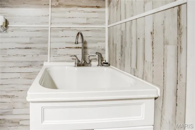 $142,000 | 208 Ferguson Street, Jerseyville, IL 62052