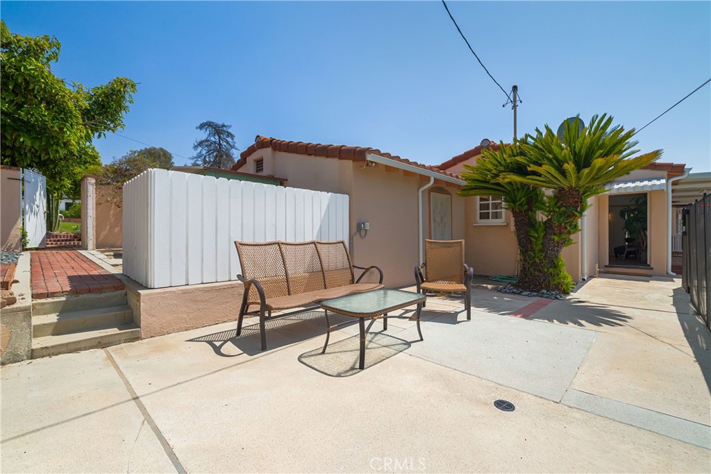 1981 Rangeview Drive Glendale, CA 91201 - Photo 47 of 50