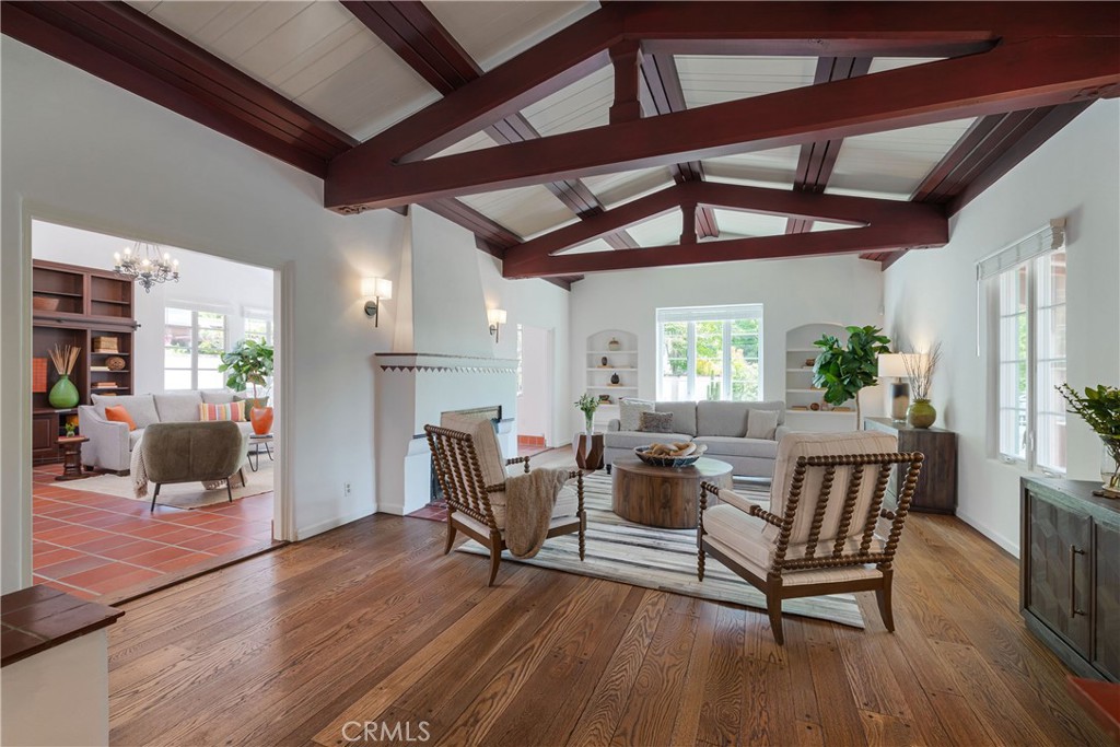 1981 Rangeview Drive Glendale, CA 91201 - Photo 7 of 50