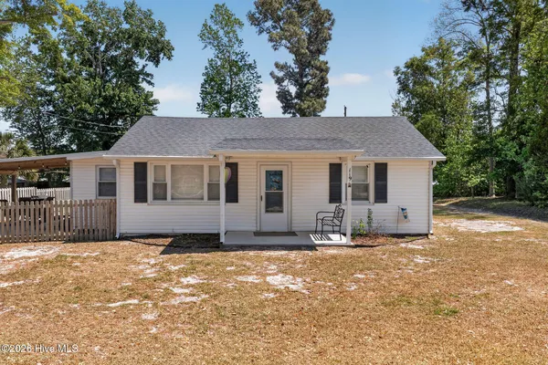 $299,900 | 119 Midland Lane, Sneads Ferry, NC 28460