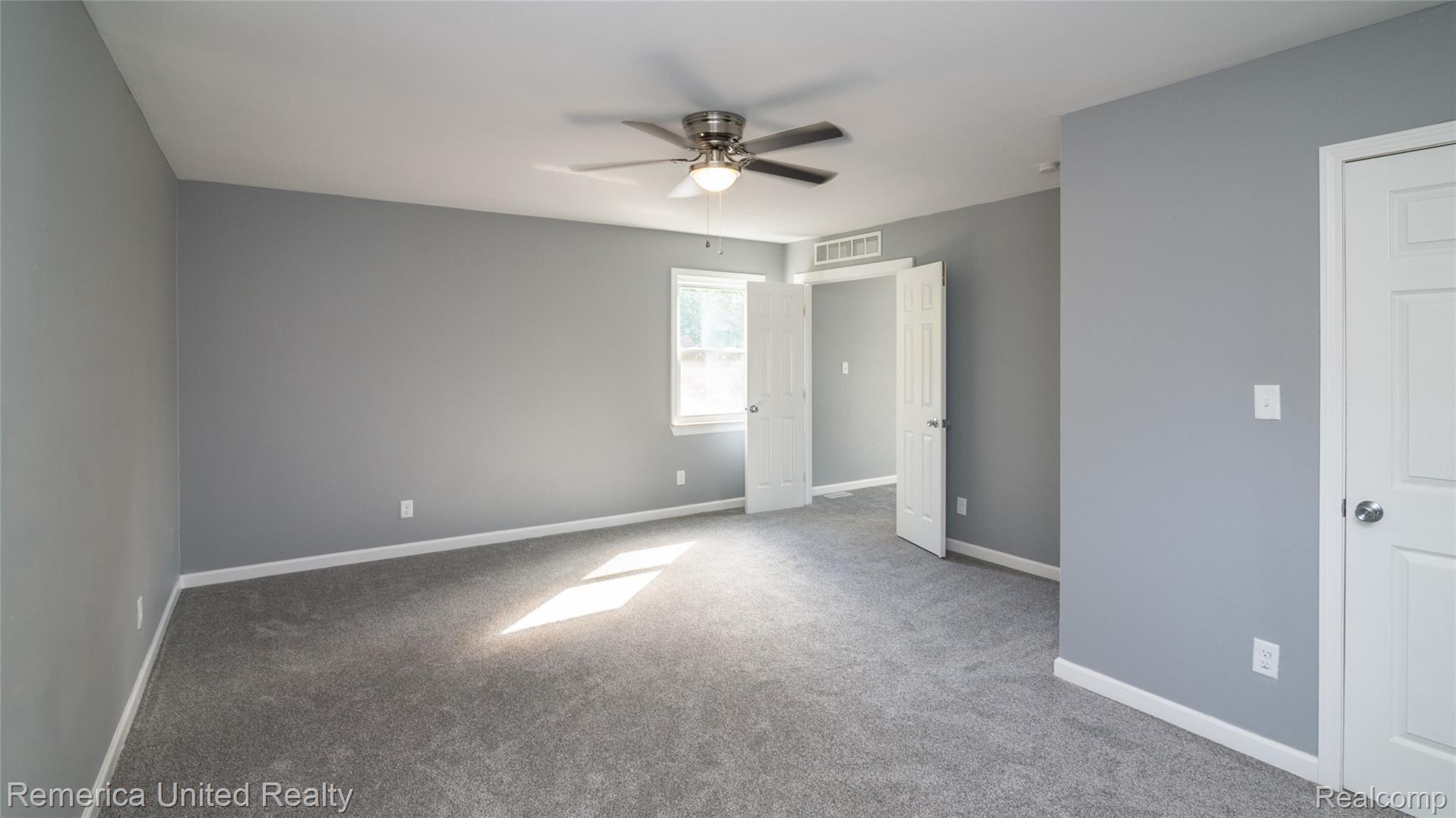 41980 Cherry Hill Road Novi, MI 48375 - Photo 21 of 52 021.jpg