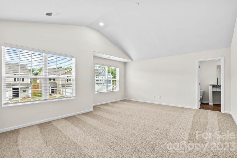 1104 Nia Road Charlotte, NC 28215 - Photo 13 of 14 Gallery Image 13