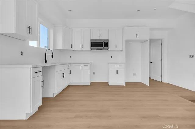 $4,995 | 2843 Folsom Street, Los Angeles, CA 90033