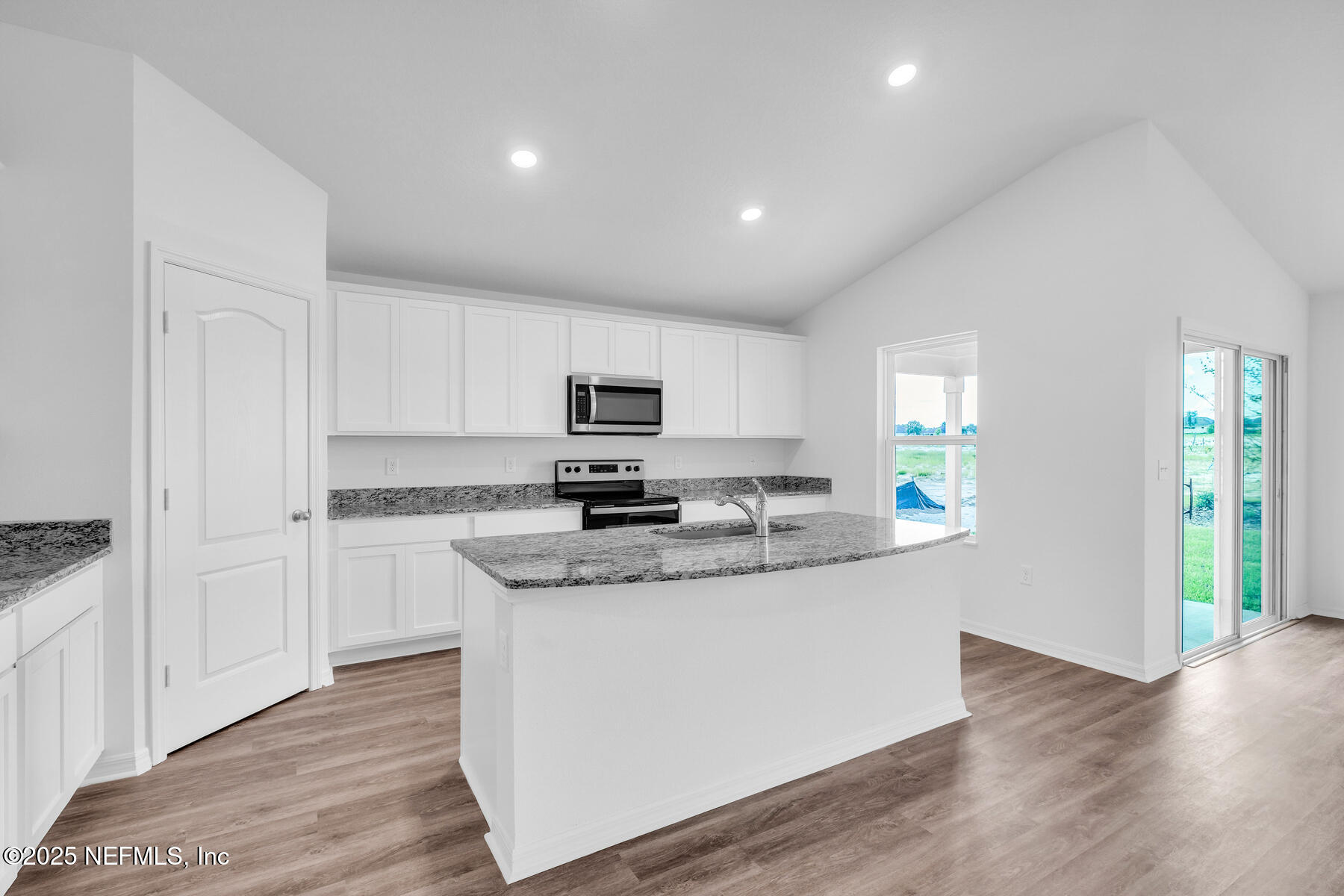 6918 Myrtle Oak Road Jacksonville, FL 32219 - Photo 7 of 21 Florida_Caprice_R-6