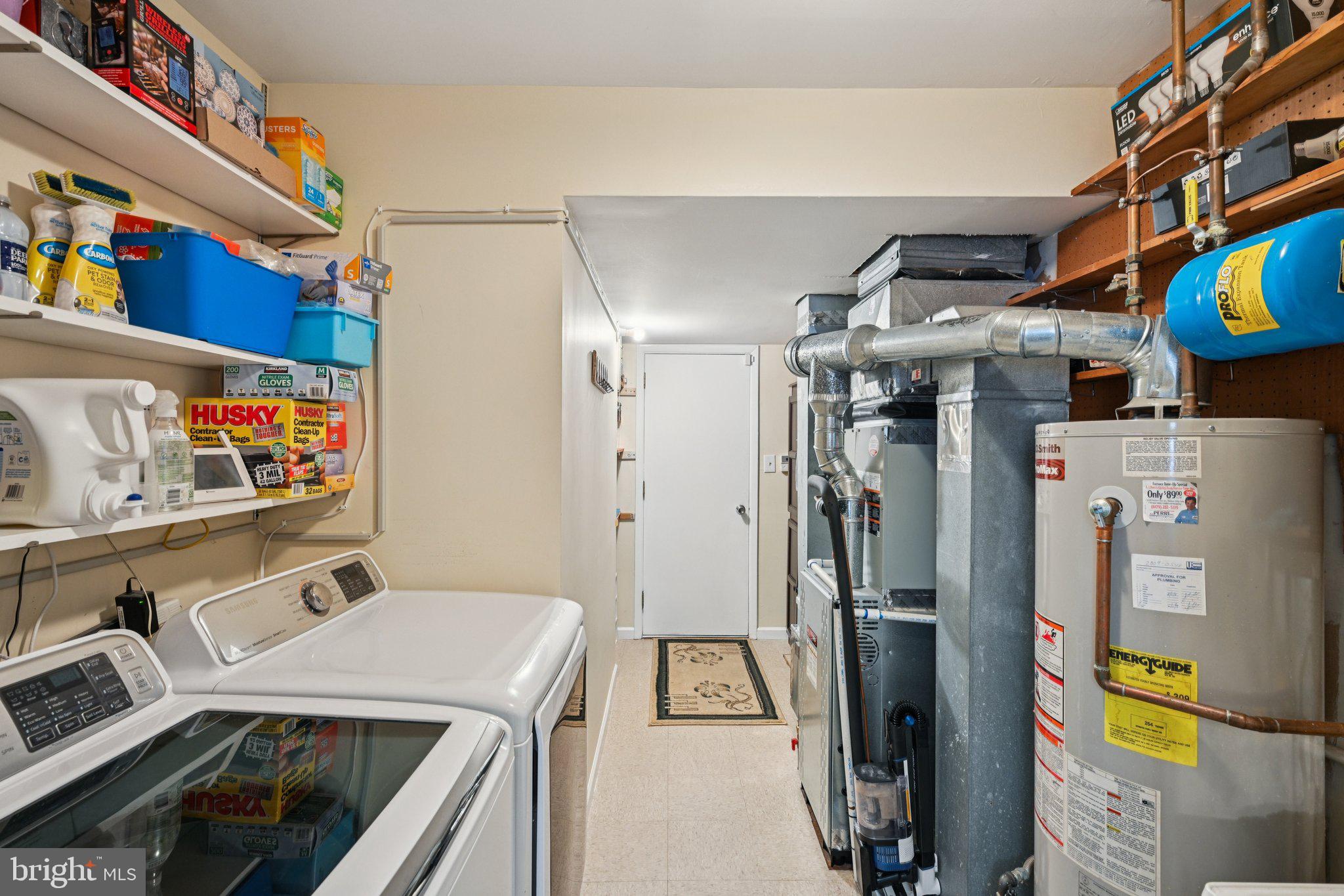 18 Jacob Court Trenton, NJ 08628 - Photo 28 of 43 a utility room with dryer and washer