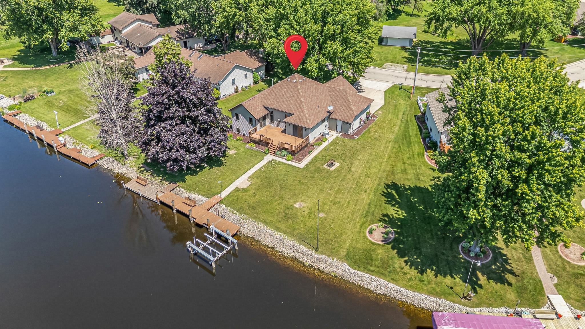358 South 5th Street Winneconne, WI 54986 - Photo 7 of 51
