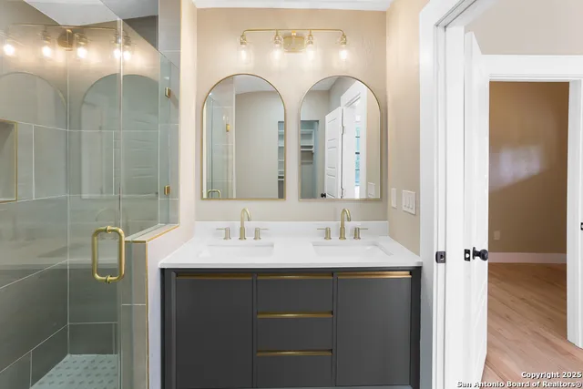 $359,000 | 926 Nolan Street, San Antonio, TX 78202