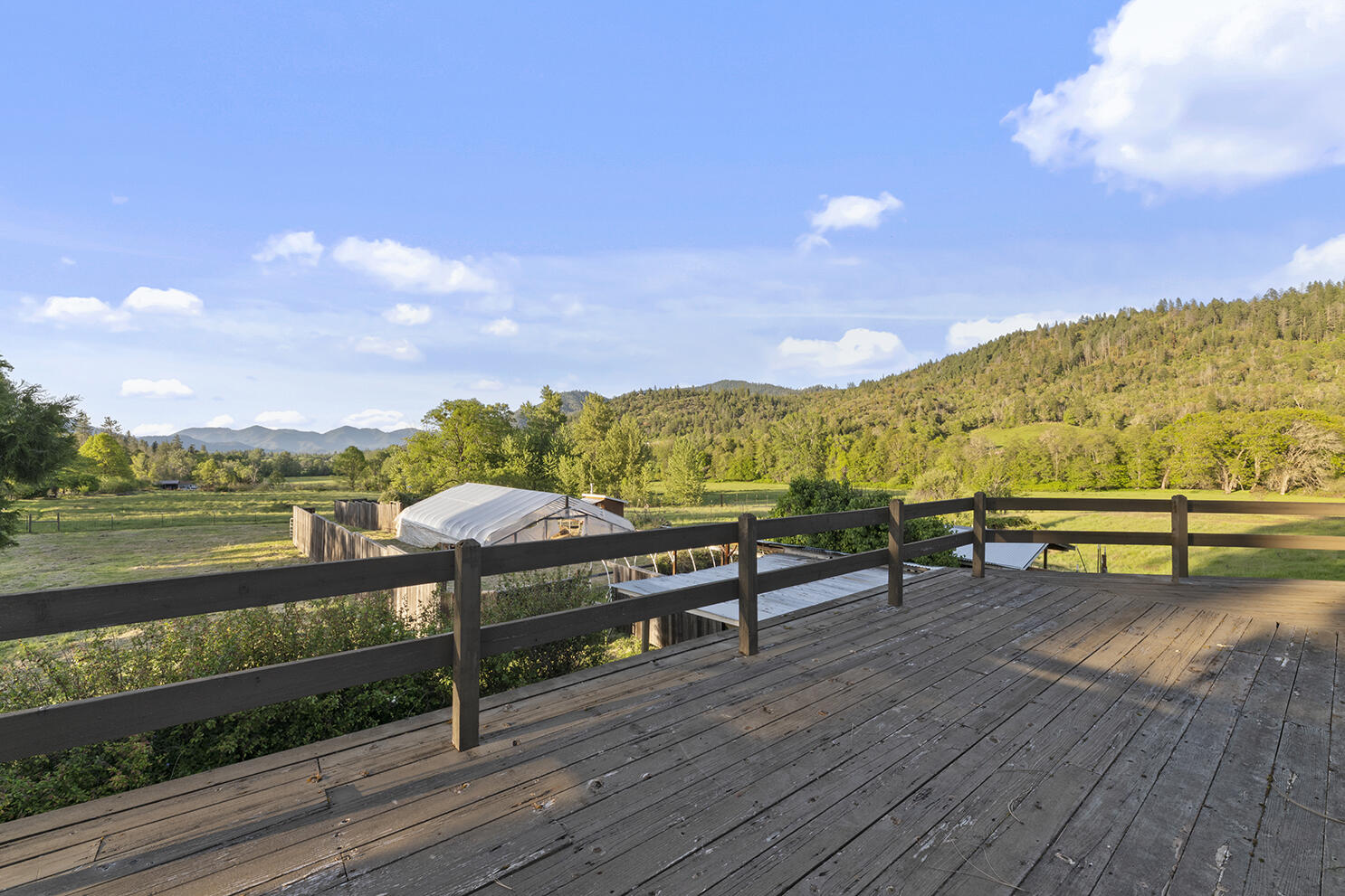 2401 East Fork Road Williams, OR 97544 - Photo 18 of 37 DSC_6784