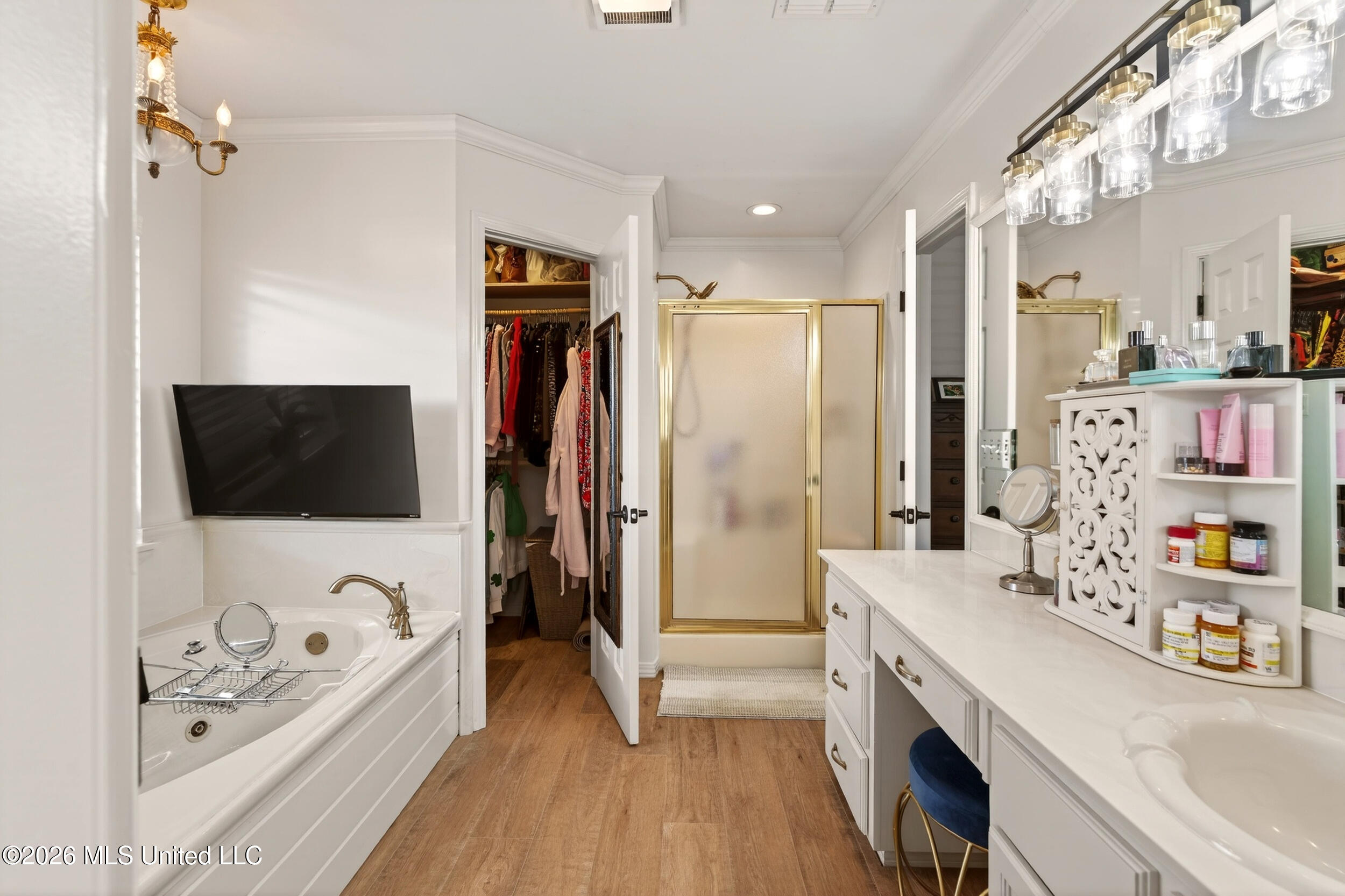 885 Manini Way Diamondhead, MS 39525 - Photo 33 of 55 32_master bath 4