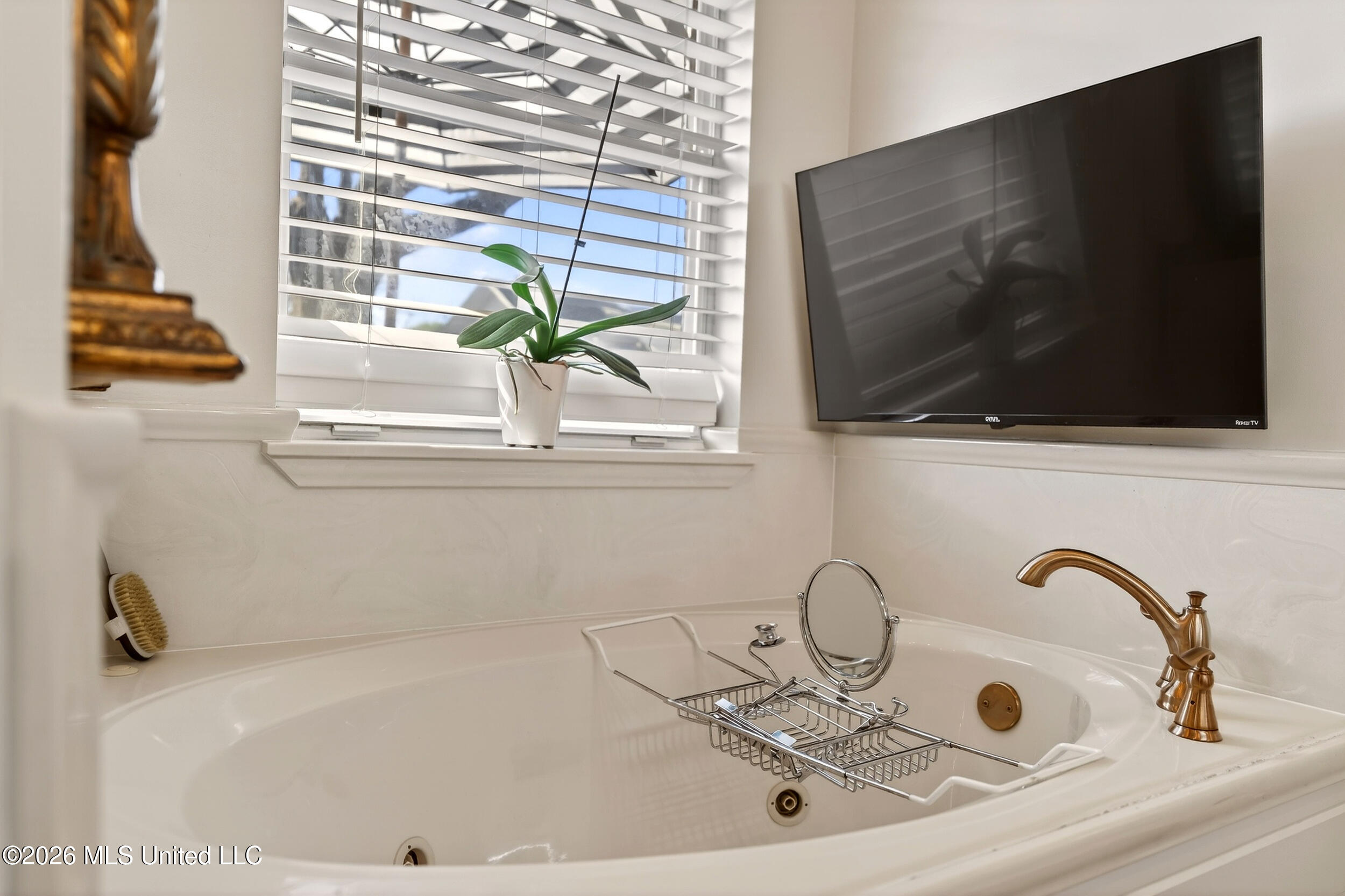 885 Manini Way Diamondhead, MS 39525 - Photo 35 of 55 34_master bath 6