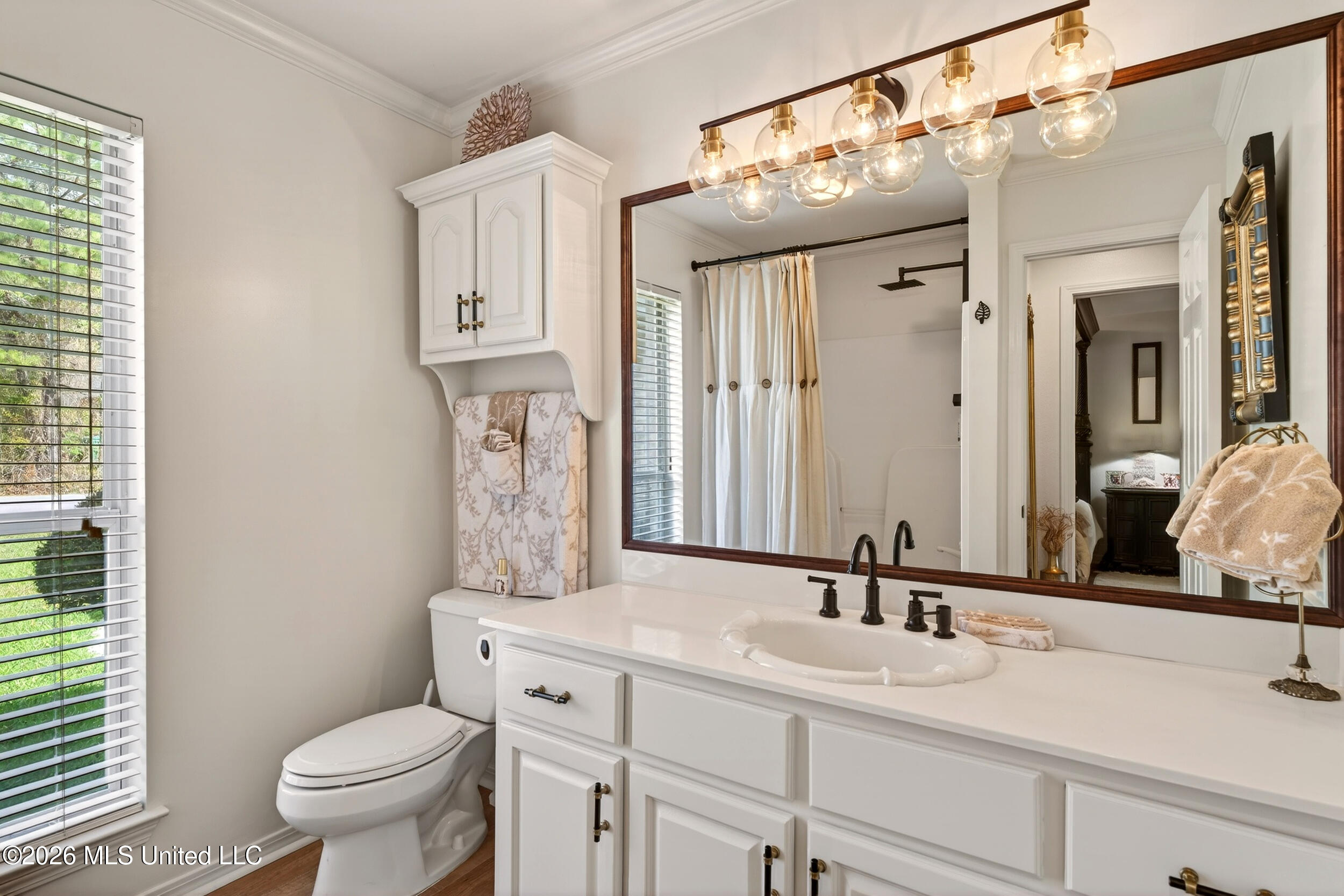 885 Manini Way Diamondhead, MS 39525 - Photo 40 of 55 39_bathroom