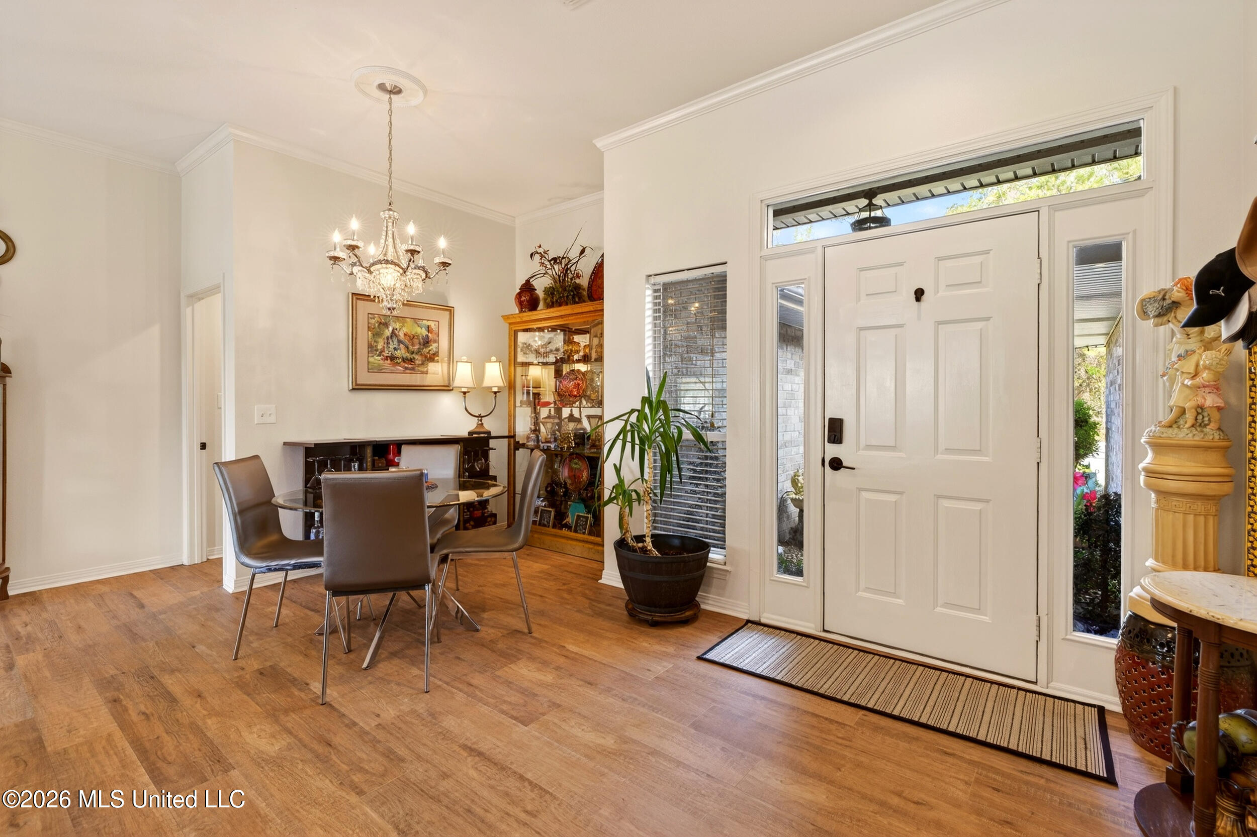 885 Manini Way Diamondhead, MS 39525 - Photo 9 of 55 8_entry 2