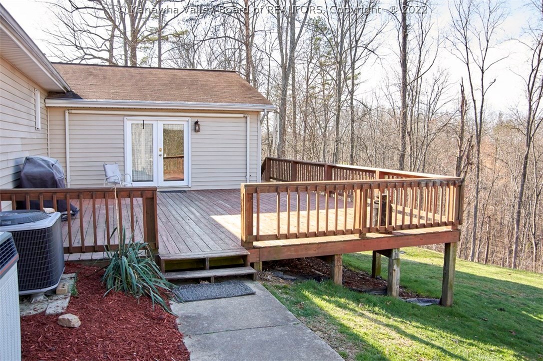229 Buff Creek Road Hurricane, WV 25526 - Photo 26 of 27 Gallery Image 26